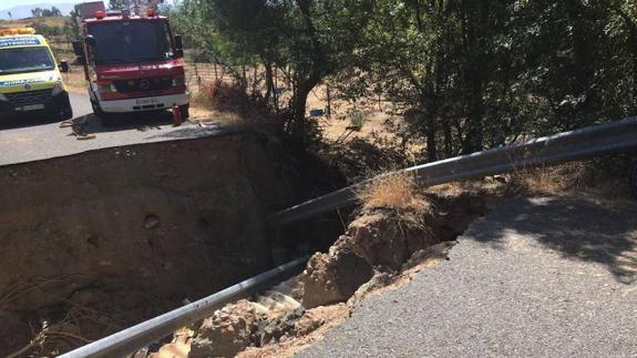 Un ciclista placentino fallece tras caer por un socavón de tres metros en la provincia de Salamanca