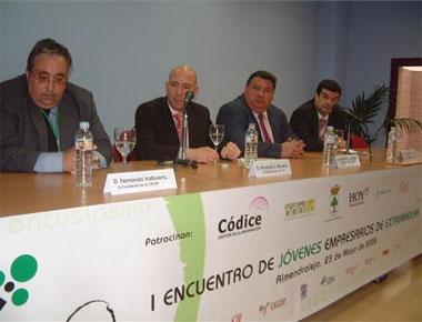 La Asociación de Jóvenes Empresarios de Extremadura organiza el primer encuentro en Almendralejo