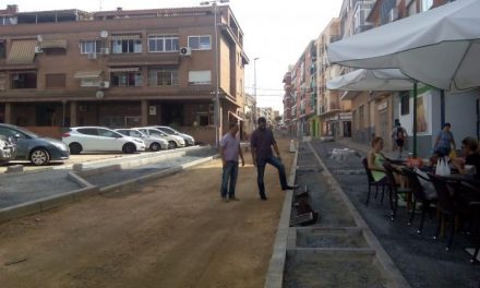 El tercer tramo de las obras de la calle Sor Valentina Mirón de la ciudad de Plasencia se retrasan