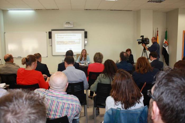 La Junta pone en marcha el Programa de Emprendimiento Social en Extremadura