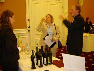 La bodega Las Minitas de Almendralejo  hace campaña en EEUU para introducir sus vinos en el mercado