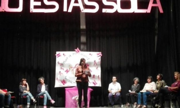La casa de cultura de Moraleja acogerá este viernes la gala «Yo soy tú» enmarcada en el Mes Rosa