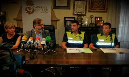 Fernando Pizarro destaca el descontento de los Agentes Tutores con la consejera de Educación de Extremadura
