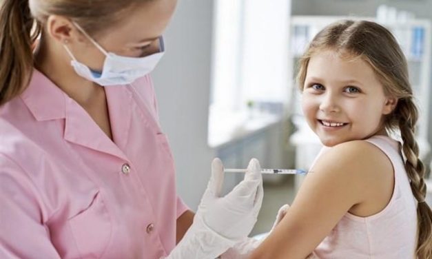 El Servicio Extremeño de Salud comienza la campaña de vacuna de la gripe este lunes