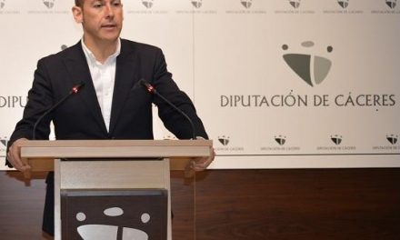 El PP denuncia que la Diputación gaste 12.000 € en un viaje con alcaldes  y ediles del PSOE de Sierra de Gata