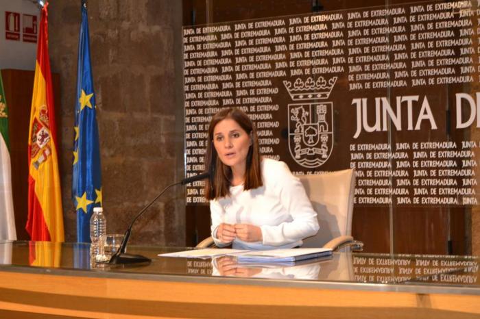 La Junta autoriza 1,4 millones de euros para ayudas al transporte de viajeros por carretera