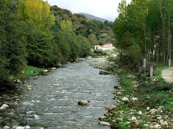La oficina municipal de turismo del Valle del Jerte recibirá ayudas de la Junta para su mantenimiento
