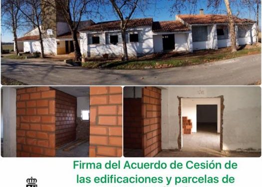 El Ayuntamiento de Moraleja firma la escritura de segregación de la parcela matriz de Las Cañadas
