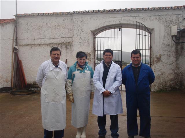 La Universidad mejicana de Chiapas estudia el sistema de producción del queso de la Serena con denominación
