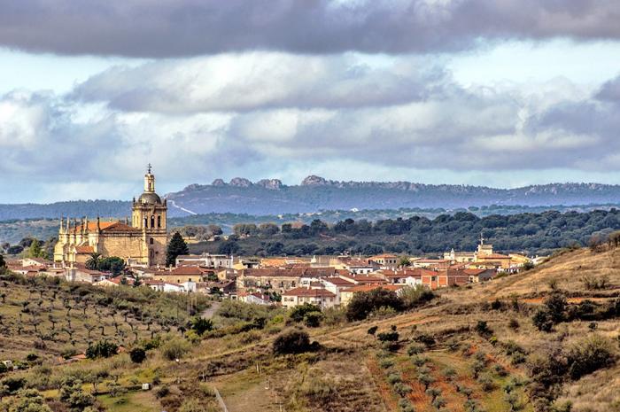 Coria, Plasencia y Trujillo se encuentran entre las 15 localidades más bonitas de la provincia de Cáceres