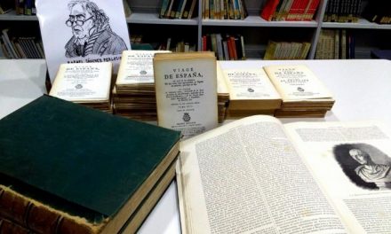 El escritor Rafael Sánchez Ferlosio donará a Coria dos colecciones de libros de gran valor