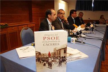 Un libro documenta la historia del Partido Socialista en la provincia de Cáceres desde 1918