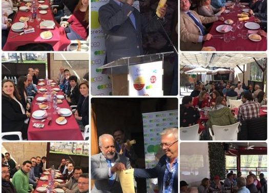 El Círculo Empresarial Placentino recauda 1.400 euros en el cocido solidario celebrado a favor de AOEX