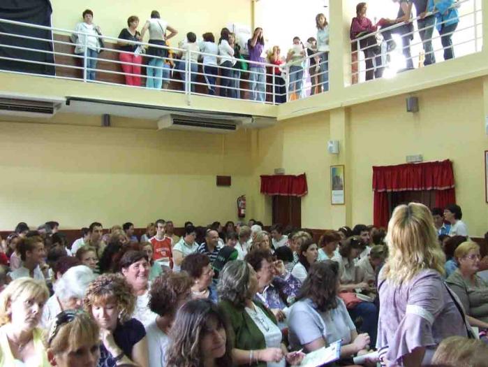 La Fundación Premysa reune a 350 personas en Hervás en la sesión informativa sobre los talleres ETCOTE II