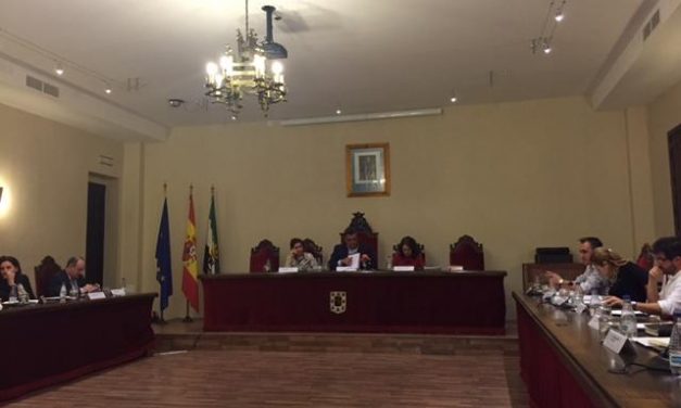 El pleno del Ayuntamiento de Coria acuerda trasladar la fiesta local de San Juan de este año al 26 de junio