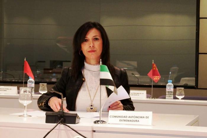 Esther Gutiérrez promoverá un debate en el Consejo Escolar de Extremadura sobre el Pacto de Estado