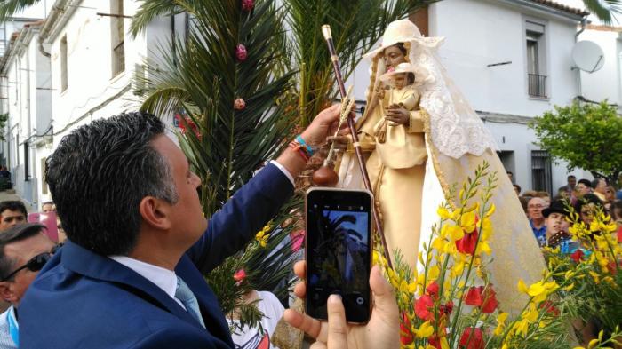La Virgen de Argeme permanecerá en la Iglesia de San Ignacio de Loyola hasta este sábado
