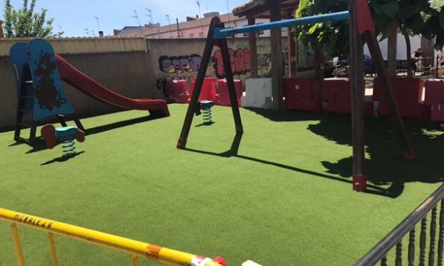 El consistorio de Moraleja trabaja en la mejora de los parques y espacios infantiles de la localidad