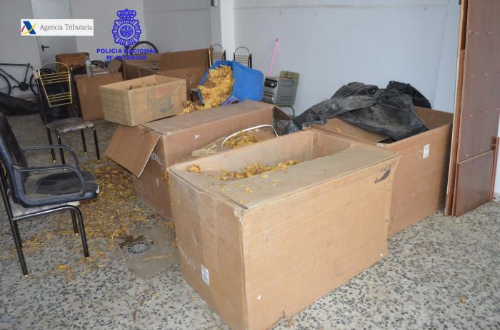 La Policía Nacional detiene a dos jóvenes por un delito de contrabando de más de 400 kilos de tabaco en Badajoz