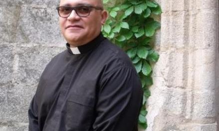 La Catedral de Coria recupera su actividad acogiendo la ordenación sacerdotal del seminarista William Núñez