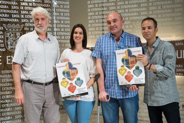 Plasencia acoge el programa «Cuento contigo. Voluntario Lector de Extremadura» promovido por la Junta