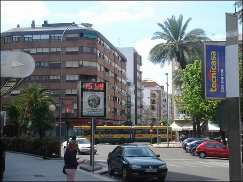 Arrestados en Badajoz tres menores cuando intentaban robar en un restaurante de la avenida Santa Marina