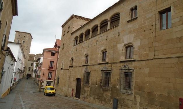 Plasencia en Común se opone a que la Unversidad Católica de Ávila se implante en la ciudad