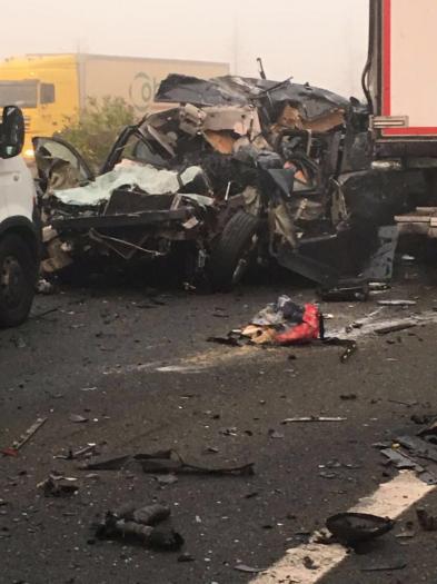 El accidente registrado cerca de Galisteo, con más de 40 vehículos implicados, se salda con un fallecido y doce heridos