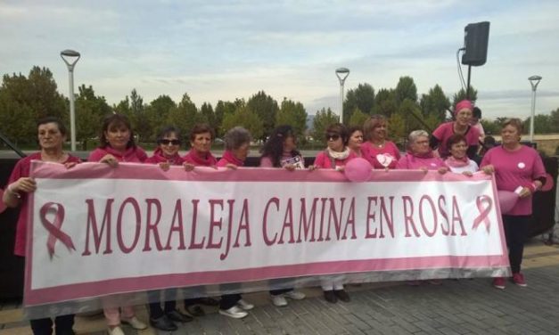 El Mes Rosa de Moraleja recauda más de 7.000 euros para la delegación en Coria de AOEX