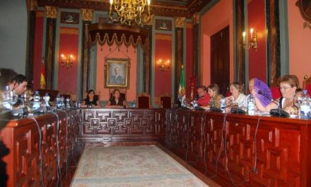 El pleno de Trujillo debatirá la liberación de la alcaldesa en otra sesión tras no existir acuerdo entre los grupos