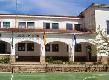 Educación saca a licitación las obras del Colegio «Obispo Álvarez de Castro” de Hoyos por más de 164.000 euros