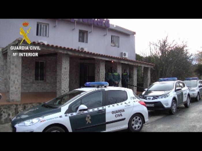 Detienen a seis personas en Valencia de Alcántara por tráfico de droga, blanqueo de dinero y explotación sexual