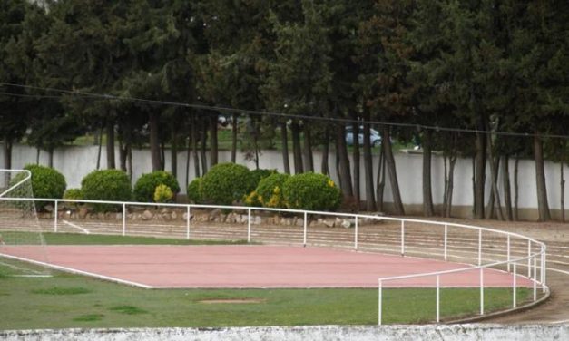 El Ayuntamiento de Moraleja dota la pista de atletismo de una zona para la práctica del salto de altura