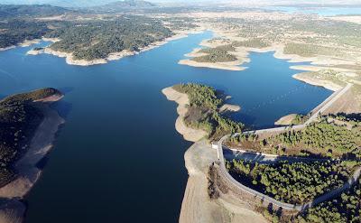 Las reservas de los pantanos extremeños del Tajo cierran abril con cerca de 5.800 hectómetros cúbicos de agua