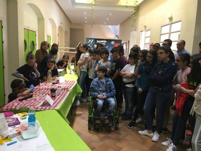Los jóvenes Sandra Miguel y David Gonzalo representarán a Moraleja en la Feria Regional de Ciencias