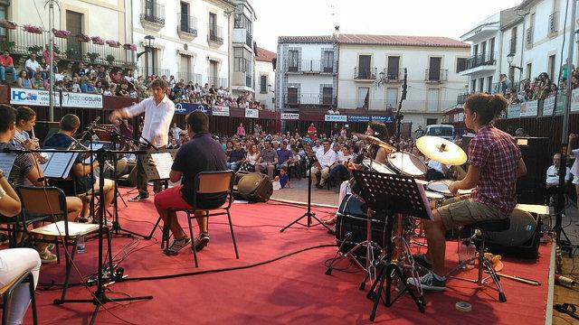 La Plaza de España de Coria acogerá el día 13 el concierto fin de curso de la Escuela Municipal de Música