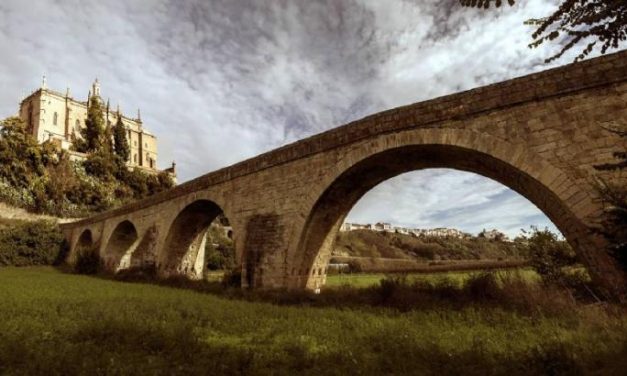 Coria propone celebrar el Día de Extremadura conociendo la ciudad con visitas gratuitas al casco histórico