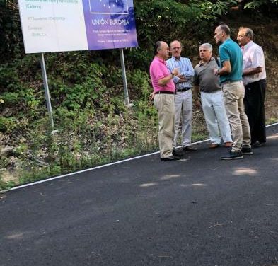 Desarrollo Rural invierte 471.000 euros en mejoras de caminos en el Valle del Jerte