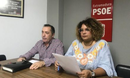 El PSOE de Coria señala al alcalde como culpable de la renuncia de la ya exedil Mamen Yerpes
