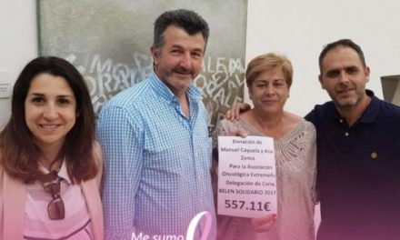 La familia Cayuela-Zanca dona la recaudación del Belén Solidario de 2017 a AOEX Coria