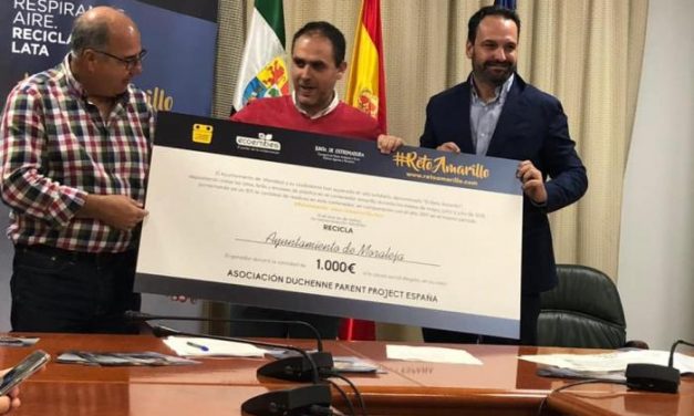 Moraleja recibe el premio “Reto Amarillo” y destina los 1.000 euros a la Asociación Duchenne Parent Project