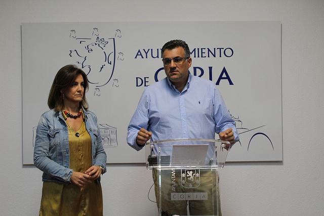 Ballestero pide la dimisión del presidente de ADESVAL «por dejar fuera» de las ayudas europeas a Coria
