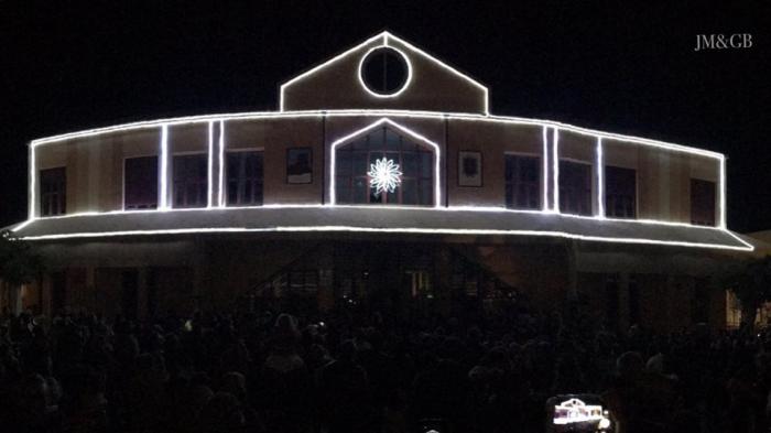 El consistorio de Coria anima a los vecinos a decorar sus balcones para contribuir a la iluminación navideña