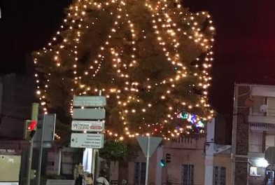 Moraleja estrena más de un kilómetro de luces para ambientar sus calles durante la Navidad