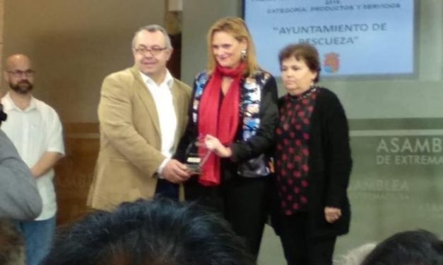 El Ayuntamiento de Pescueza recibe el premio a la accesibilidad por el proyecto «Quédate con nosotros»