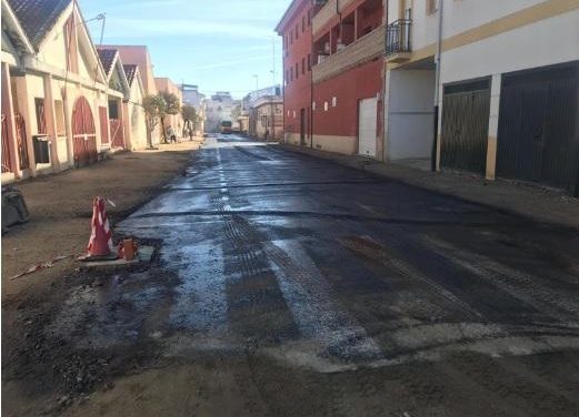 Las obras de remodelación de la calle Cilleros de Moraleja entran en la fase de asfaltado