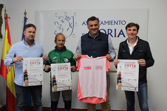 El Ayuntamiento de Coria acogerá la XI Media Maratón «Ciudad de Coria» y el VI Cross Urbano
