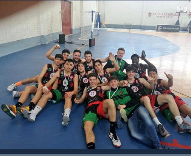 El moralejano, Alejandro Trapote, queda segundo en la final de baloncesto junior masculina  de Extremadura
