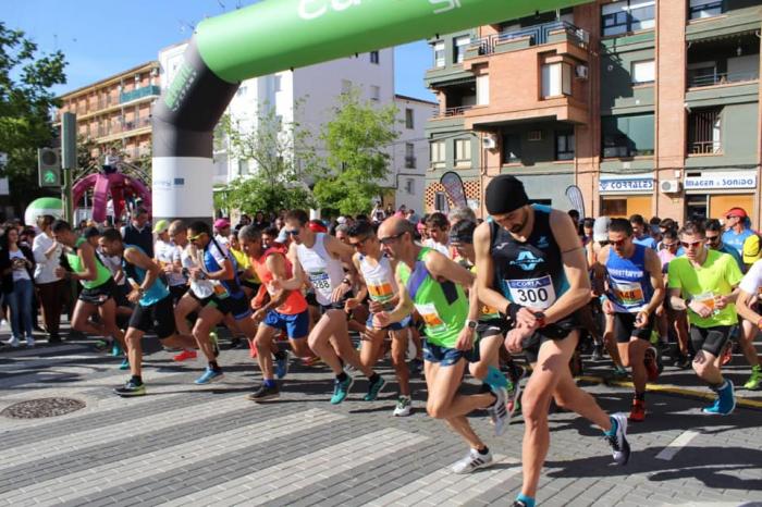 Houssame Benabbou bate el record de la Media Maratón “Ciudad de Coria” con un tiempo de 1 hora y 7 minutos
