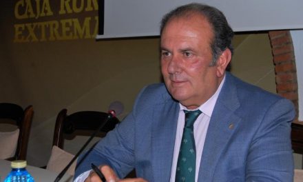 Urbano Caballo es reelegido presidente de Caja Rural de Extremadura con el 97,5% de los votos